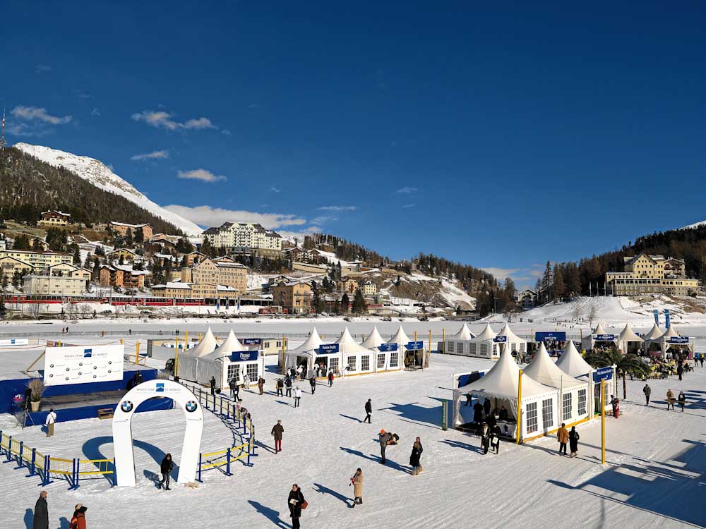 ENGADIN St. Moritz: White Turf auf dem St. Moritzersee